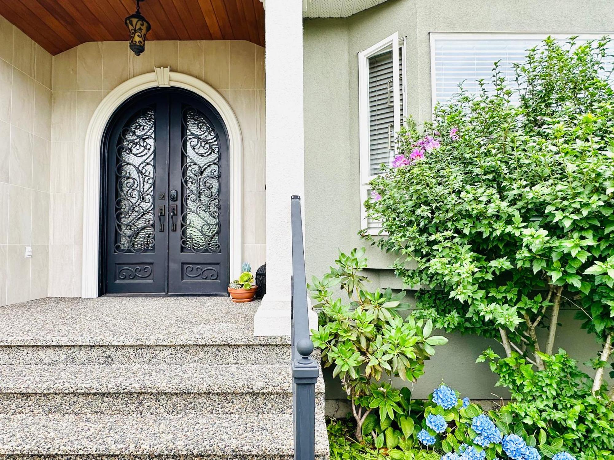 Spacious 5br 3ba Guest - 10 Min To Dt - Pet Friendly, Free Parking
