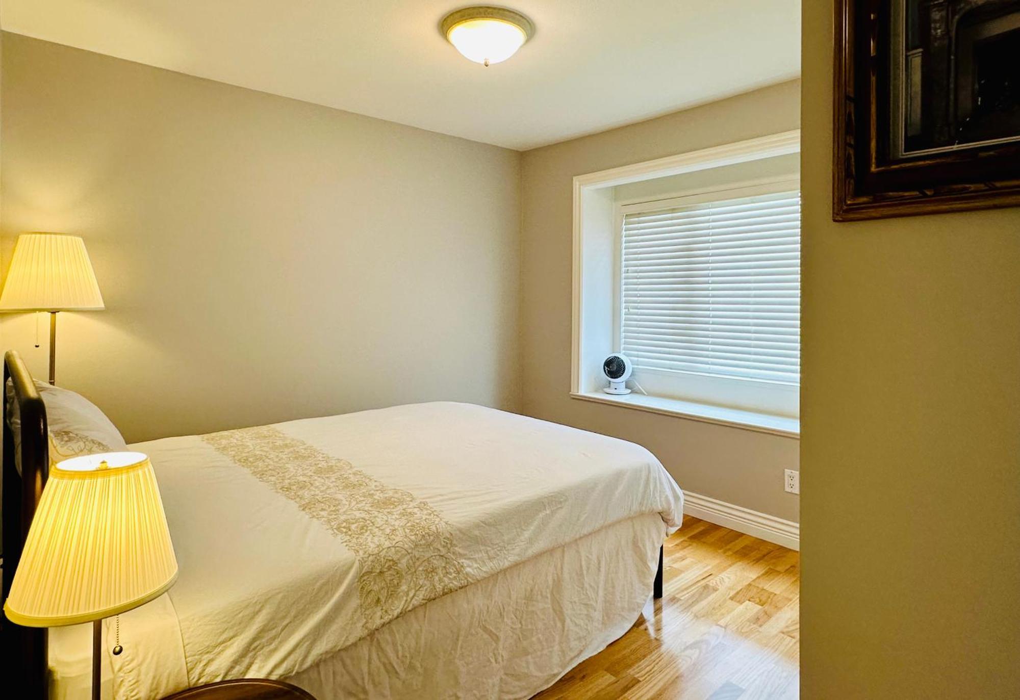 Spacious 5br 3ba Guest - 10 Min To Dt - Pet Friendly, Free Parking Villa