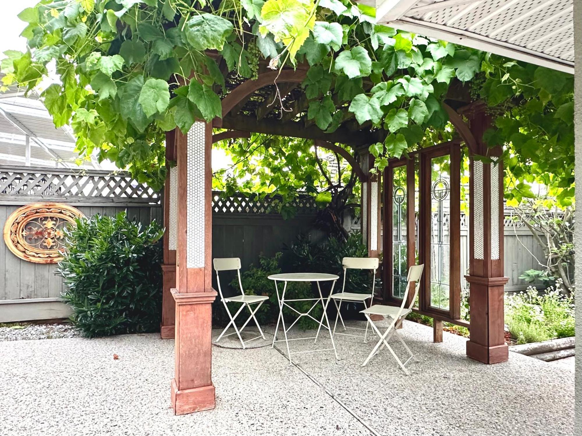 Spacious 5br 3ba Guest - 10 Min To Dt - Pet Friendly, Free Parking Villa