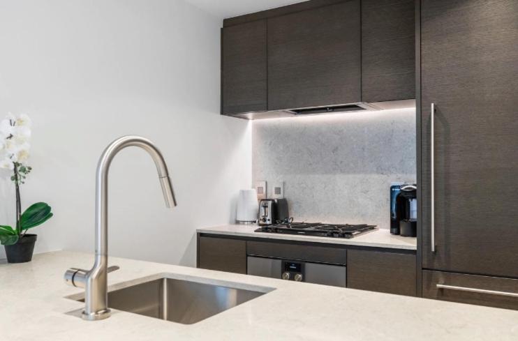 Chic & Modern Retreat The Heart Of Dt * Vancouver