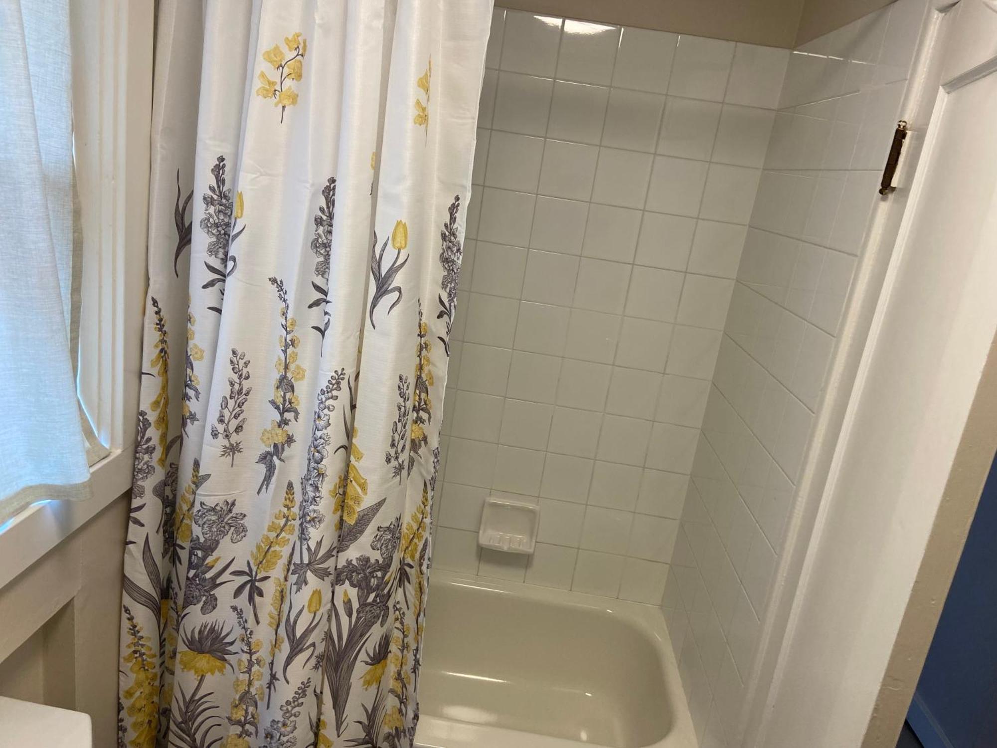 Douglas Bed & Breakfast 3*