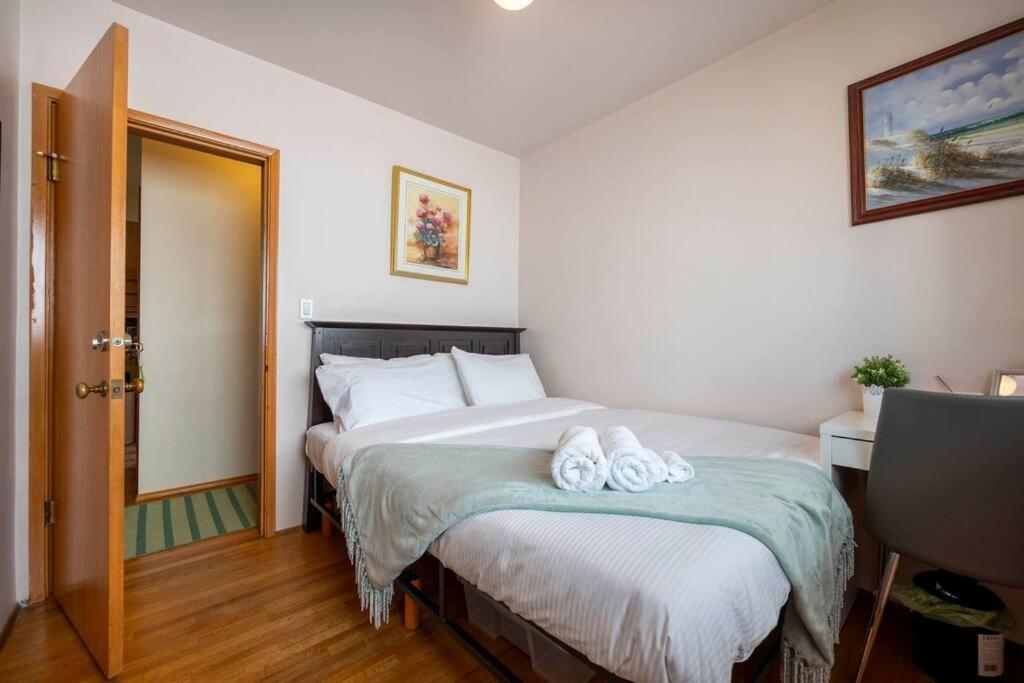Romantic Getaway Near The Heart Of Vancouver Vancouver