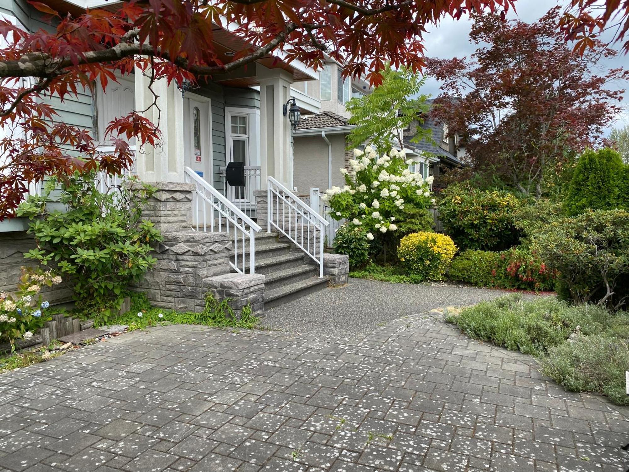 7 Bedrooms In The Heart Of *