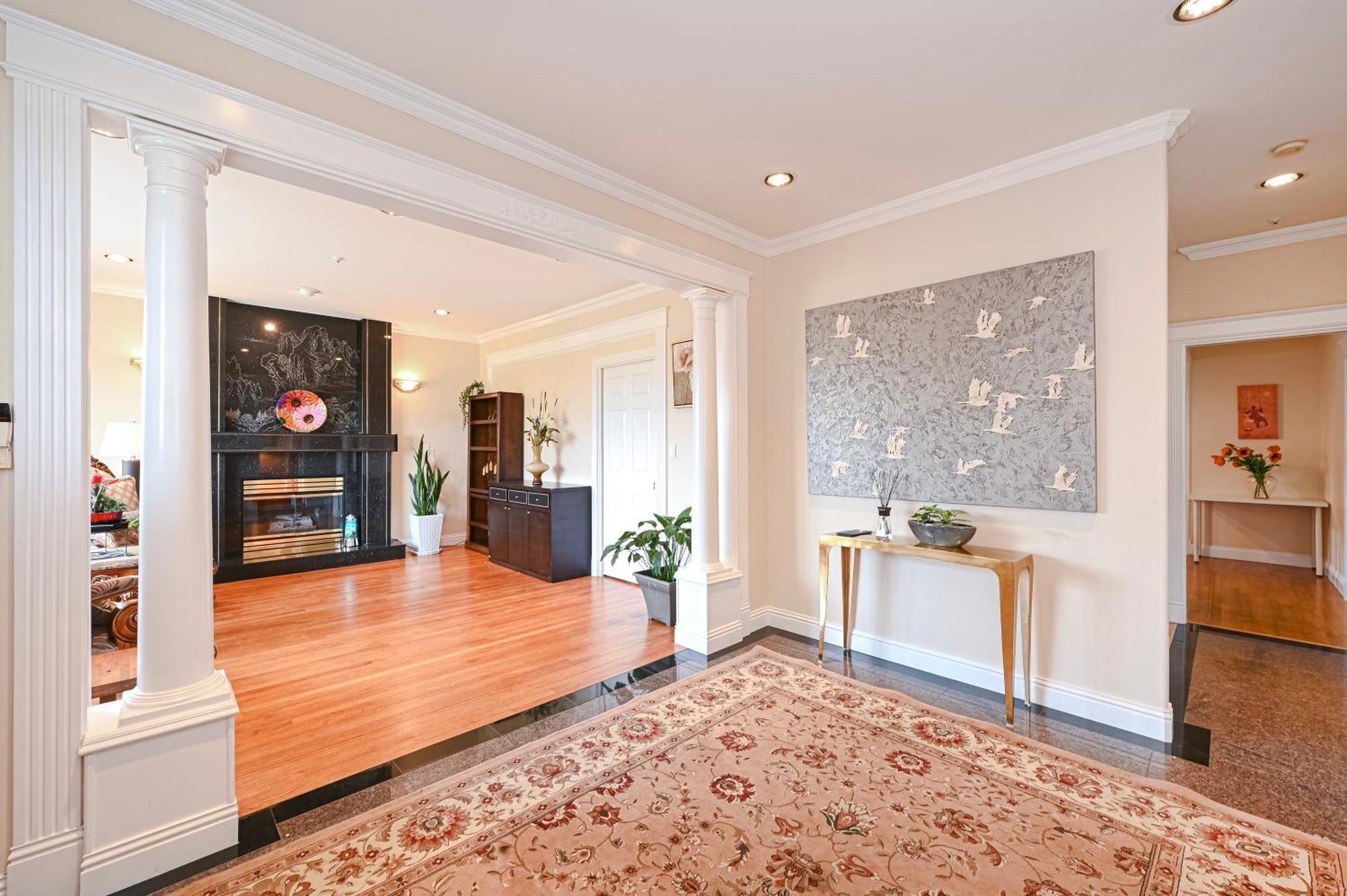 Hotel 7 Bedrooms In The Heart Of *
