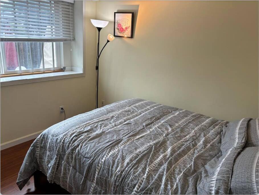 Holiday home Charming 2-bd Private Entrance In *
