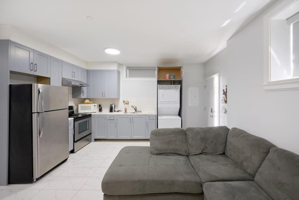 Apartment Basement In