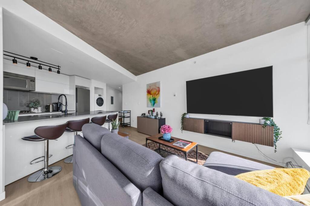 Apartment Skyview, 40th Floor! 2br In Downtown