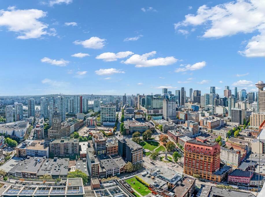 Apartment Skyview, 40th Floor! 2br In Downtown *