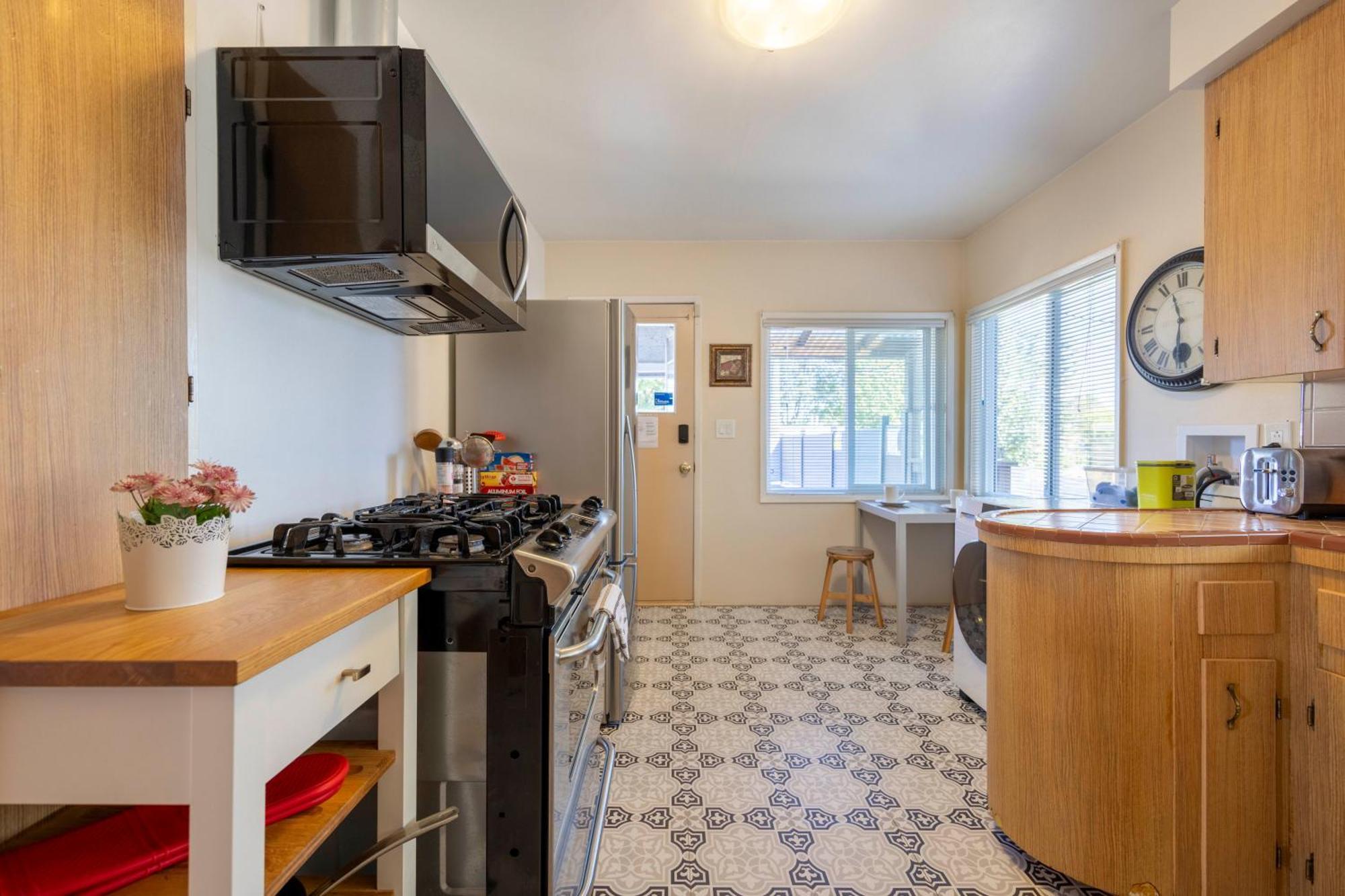 Scenic And Radiant Haven In The Heart Of Holiday home *