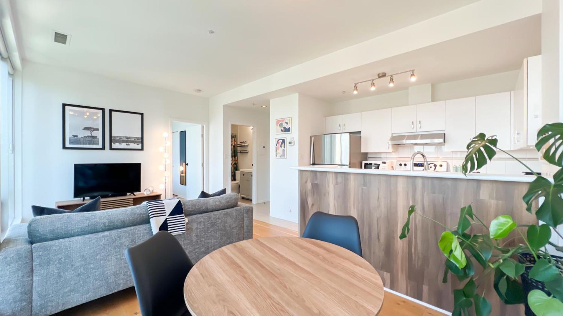 Apartment Stunning 1-bedroom In The Heart Of