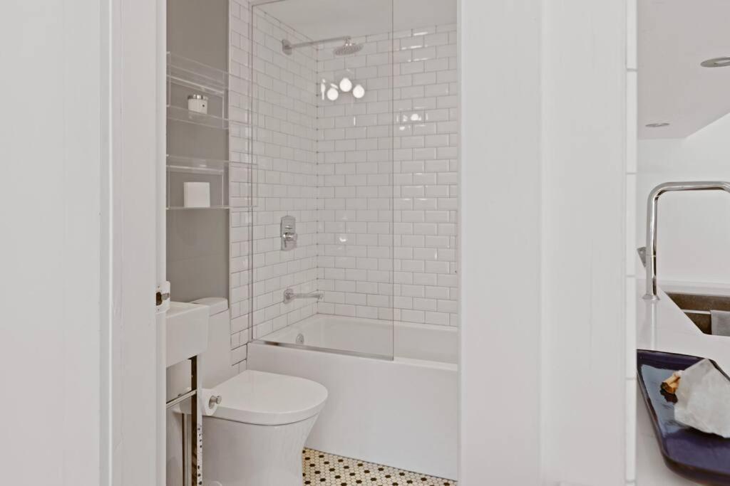 The Carol Apartment Vancouver