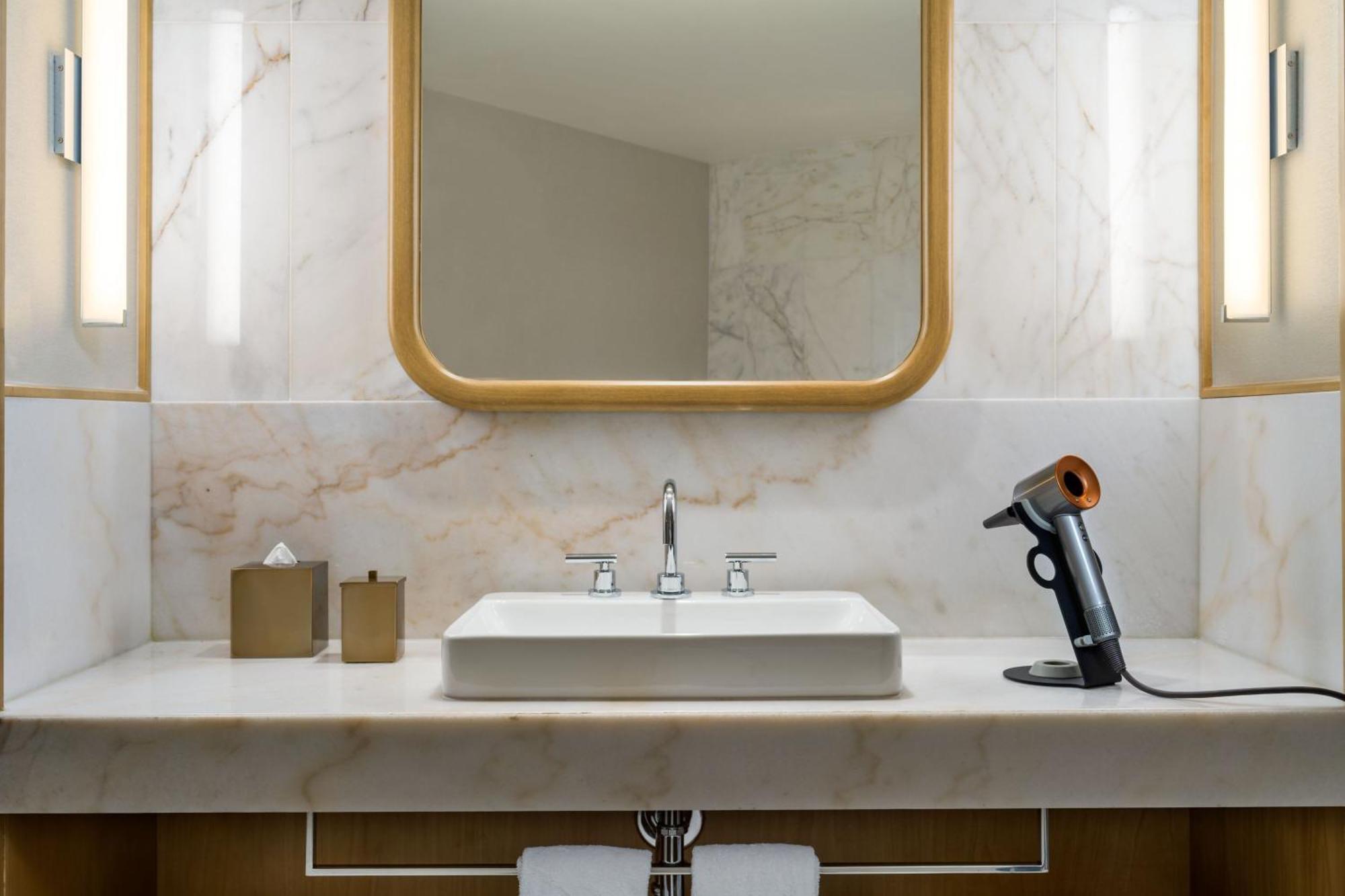 Jw Marriott Parq 5* Vancouver