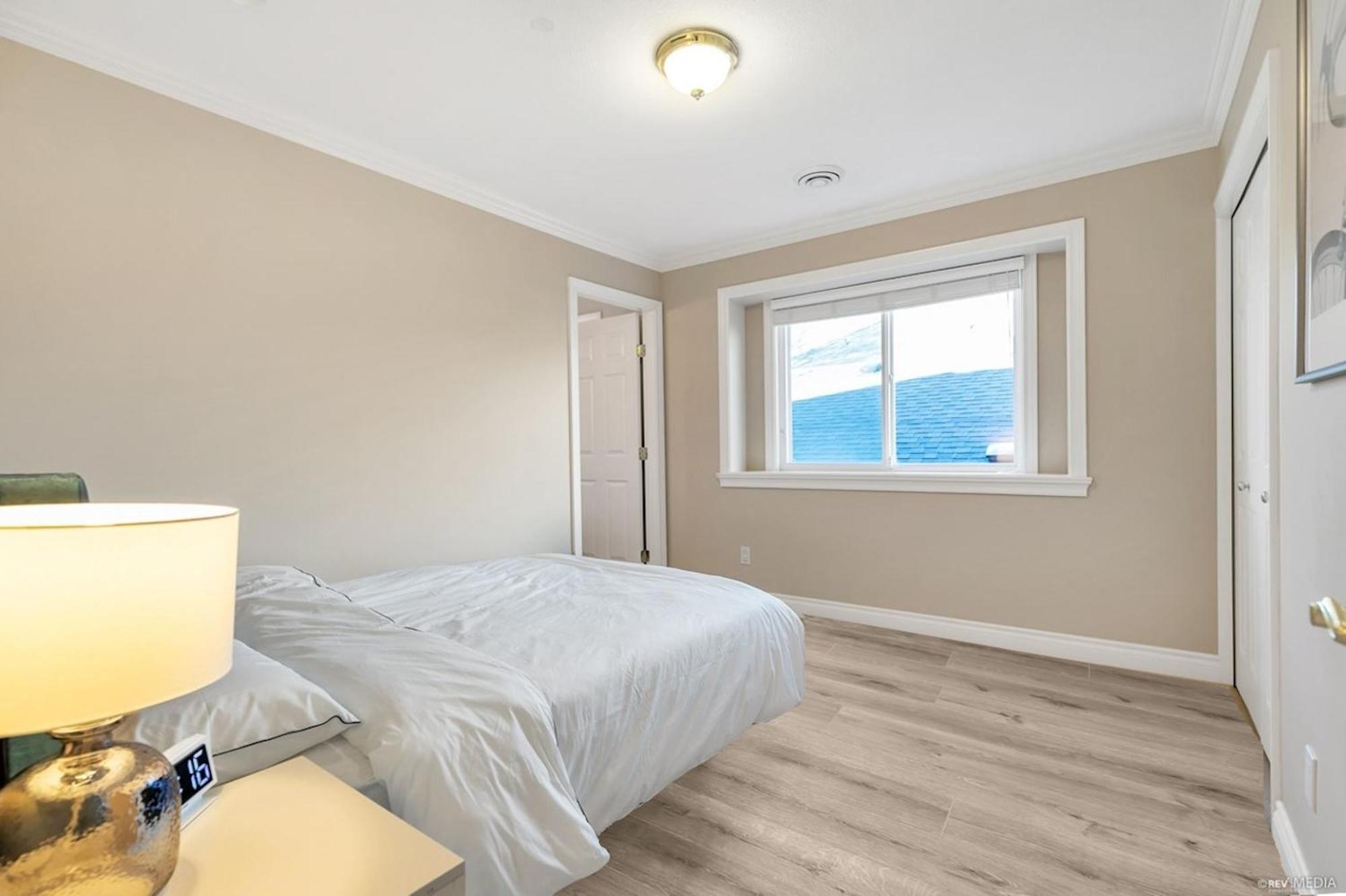 Modern Comfort Getaway In A Quiet Neighborhood Near Downtown Vancouver