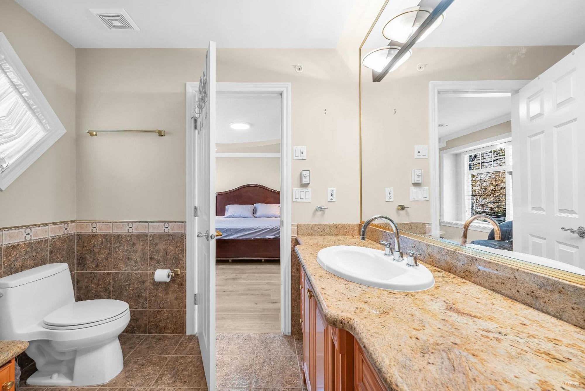 Homestay Modern Comfort Getaway In A Quiet Neighborhood Near Downtown