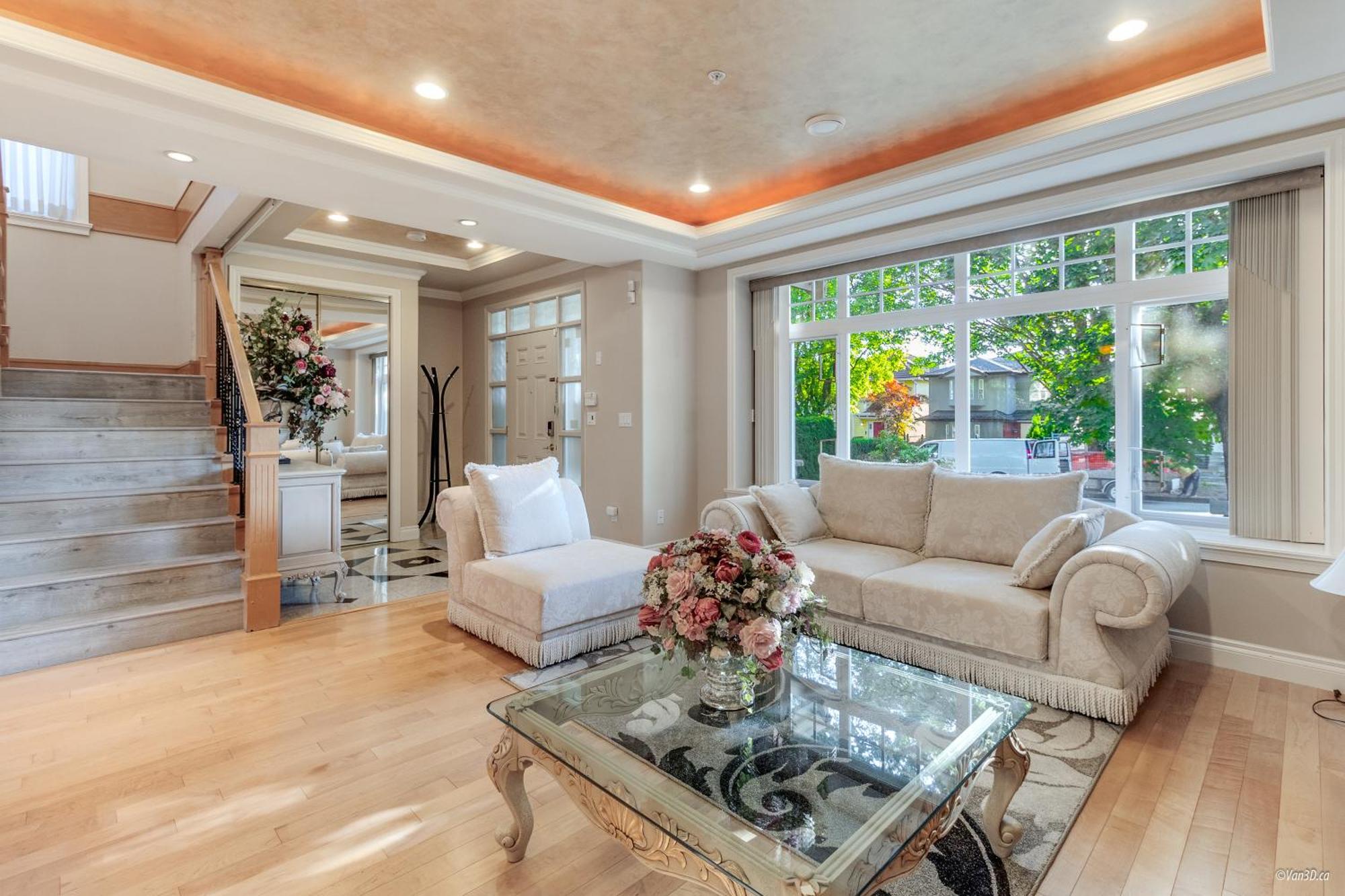 Modern Comfort Getaway In A Quiet Neighborhood Near Downtown