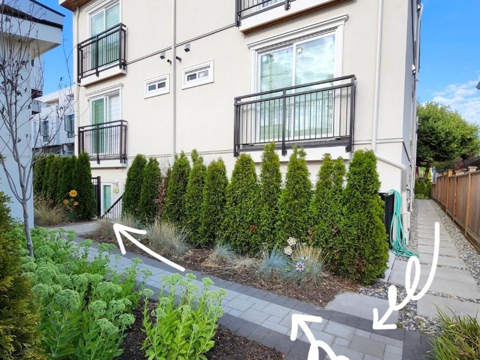 Holiday home Cozy Private Near Yvr Airport *
