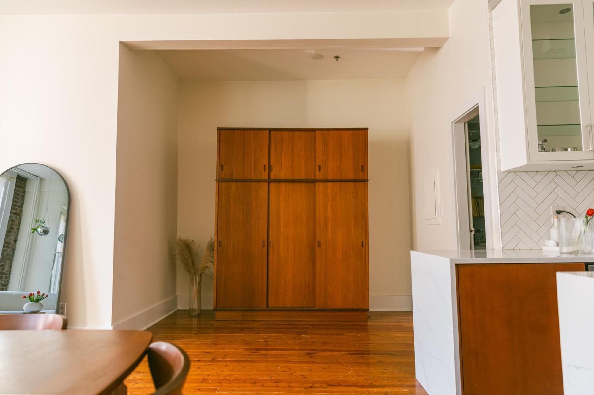 The Carol Apartment *