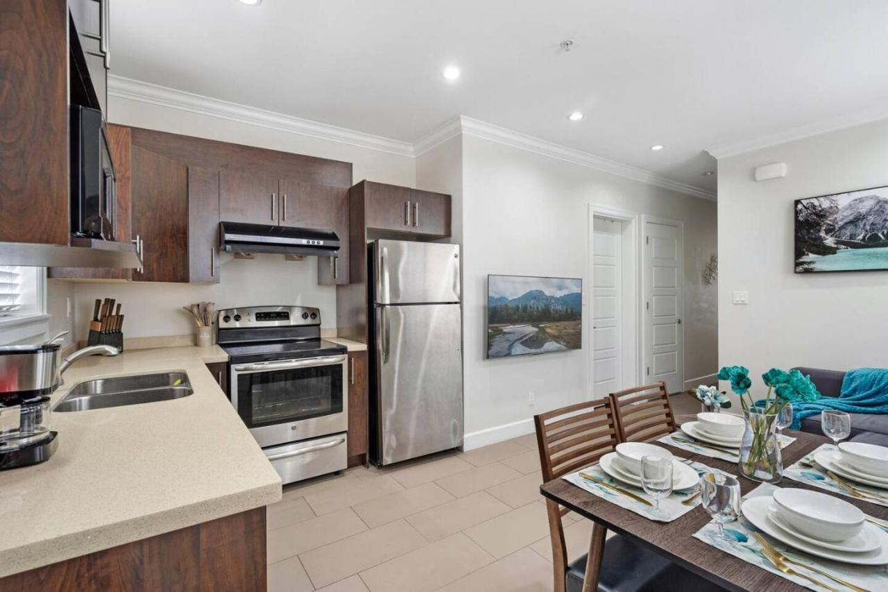 Holiday home Main Street Minutes From Qe Park *