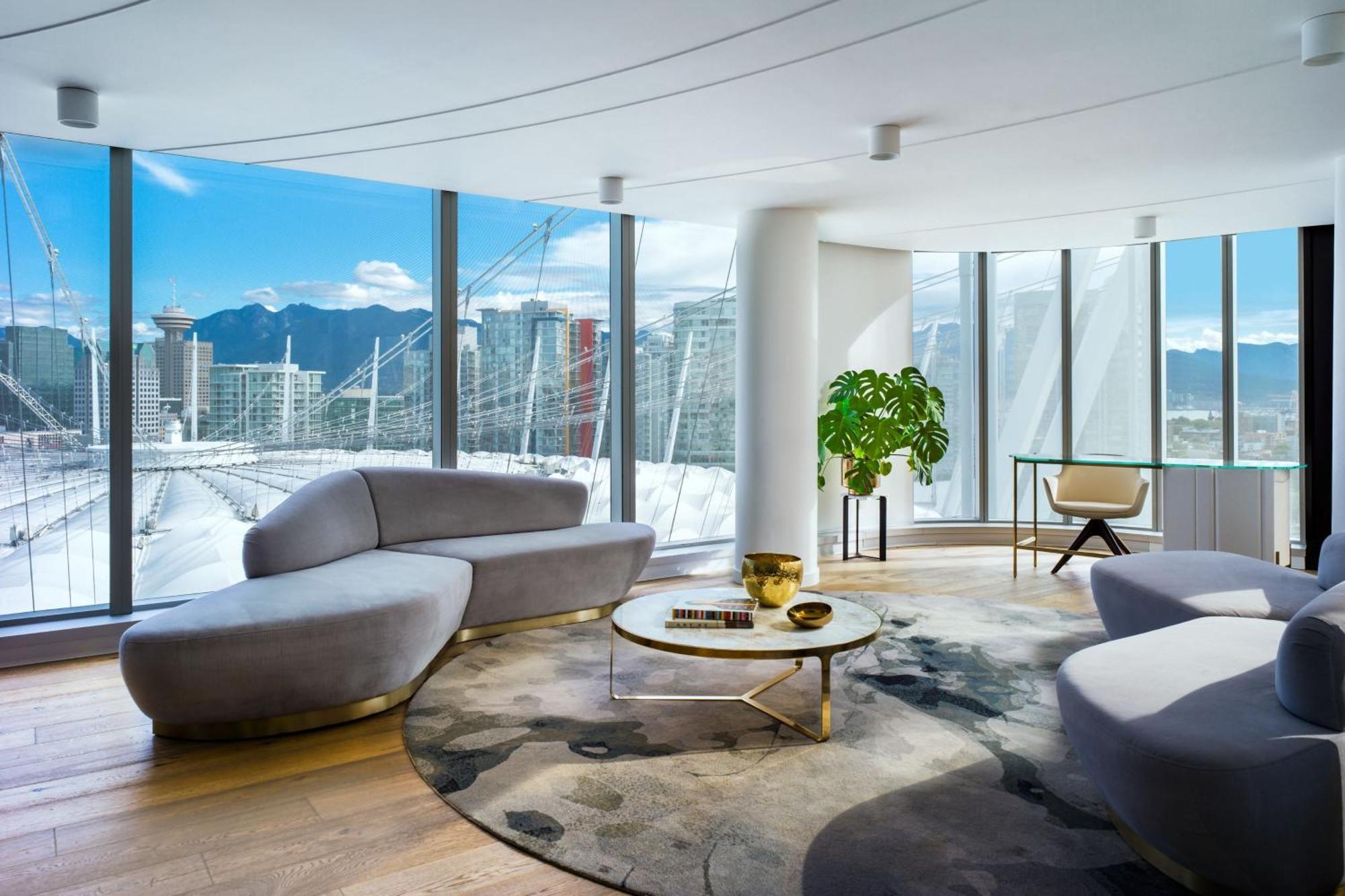 Hotel Jw Marriott Parq 5*
