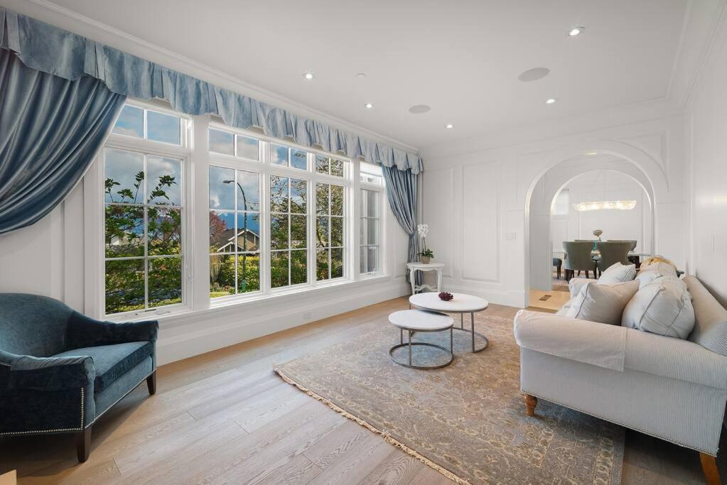 Holiday home Luxury 4 Beds Ocean-view House Center Of Vancouver