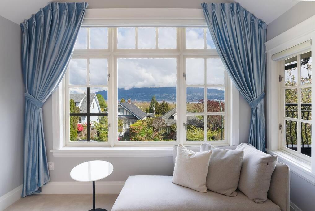 Luxury 4 Beds Ocean-view House Center Of * Vancouver