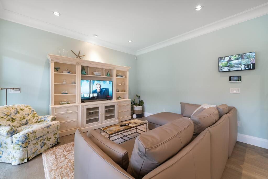 Luxury 4 Beds Ocean-view House Center Of Holiday home *