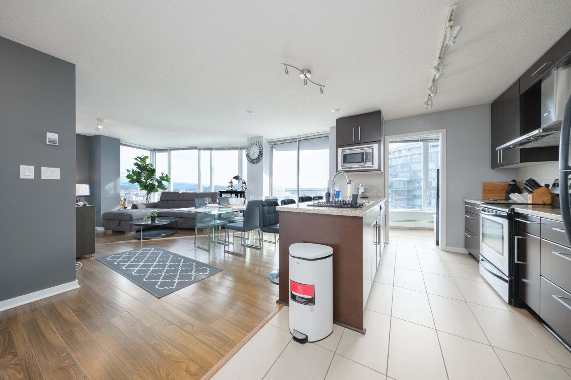 Apartment Luxury Jacuzzi Pool & Sauna In Prime Location