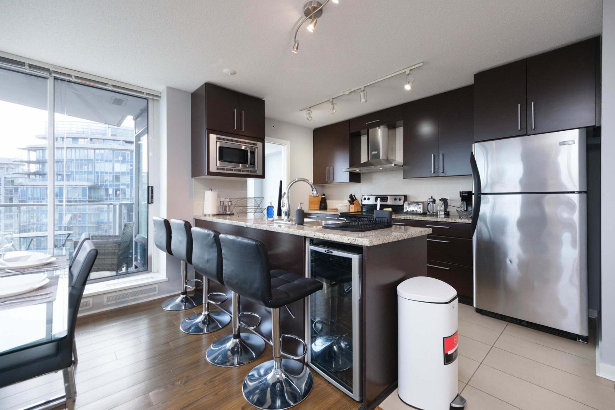 Apartment Luxury Jacuzzi Pool & Sauna In Prime Location