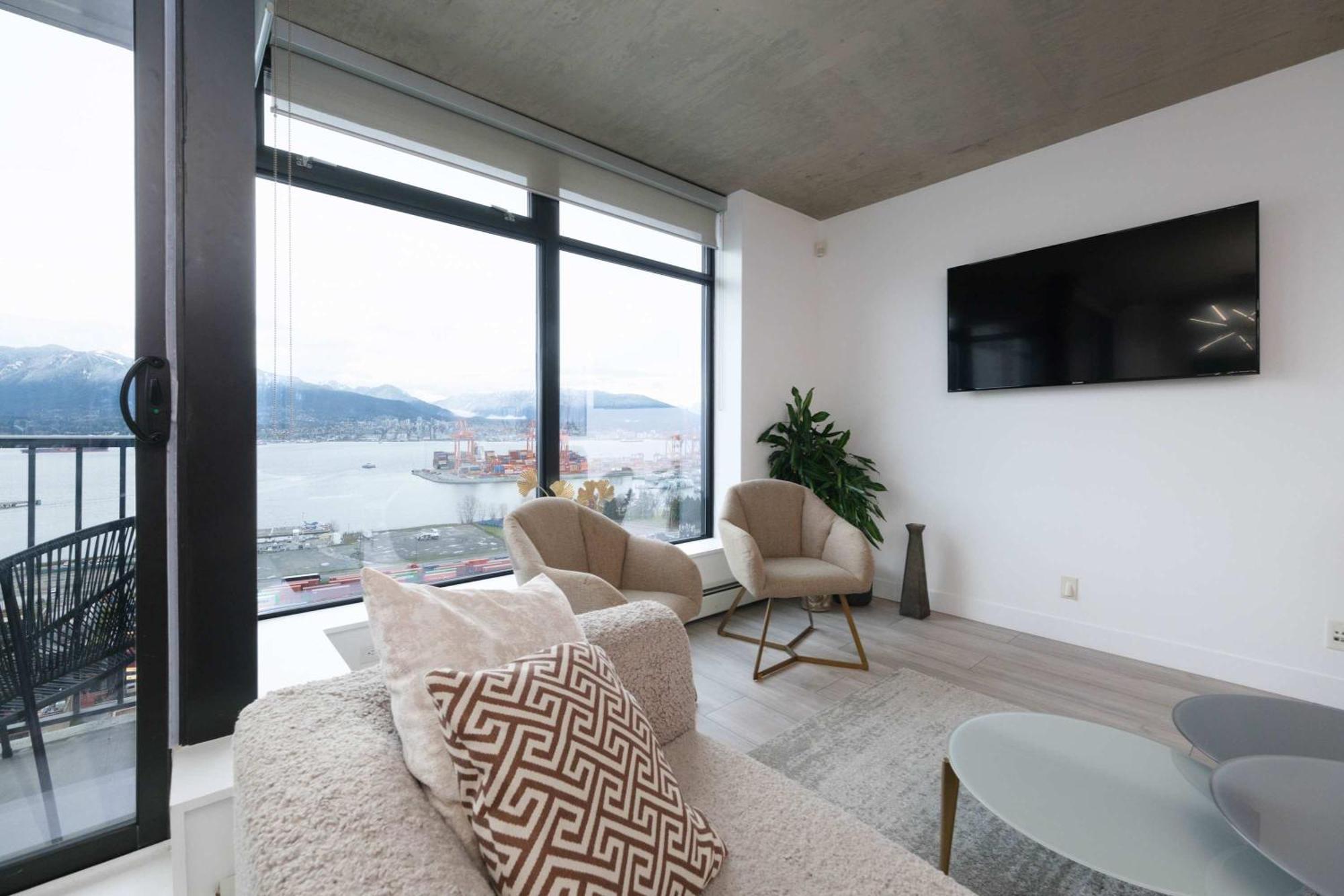 Modern Downtown With Stunning Water Views Apartment Vancouver
