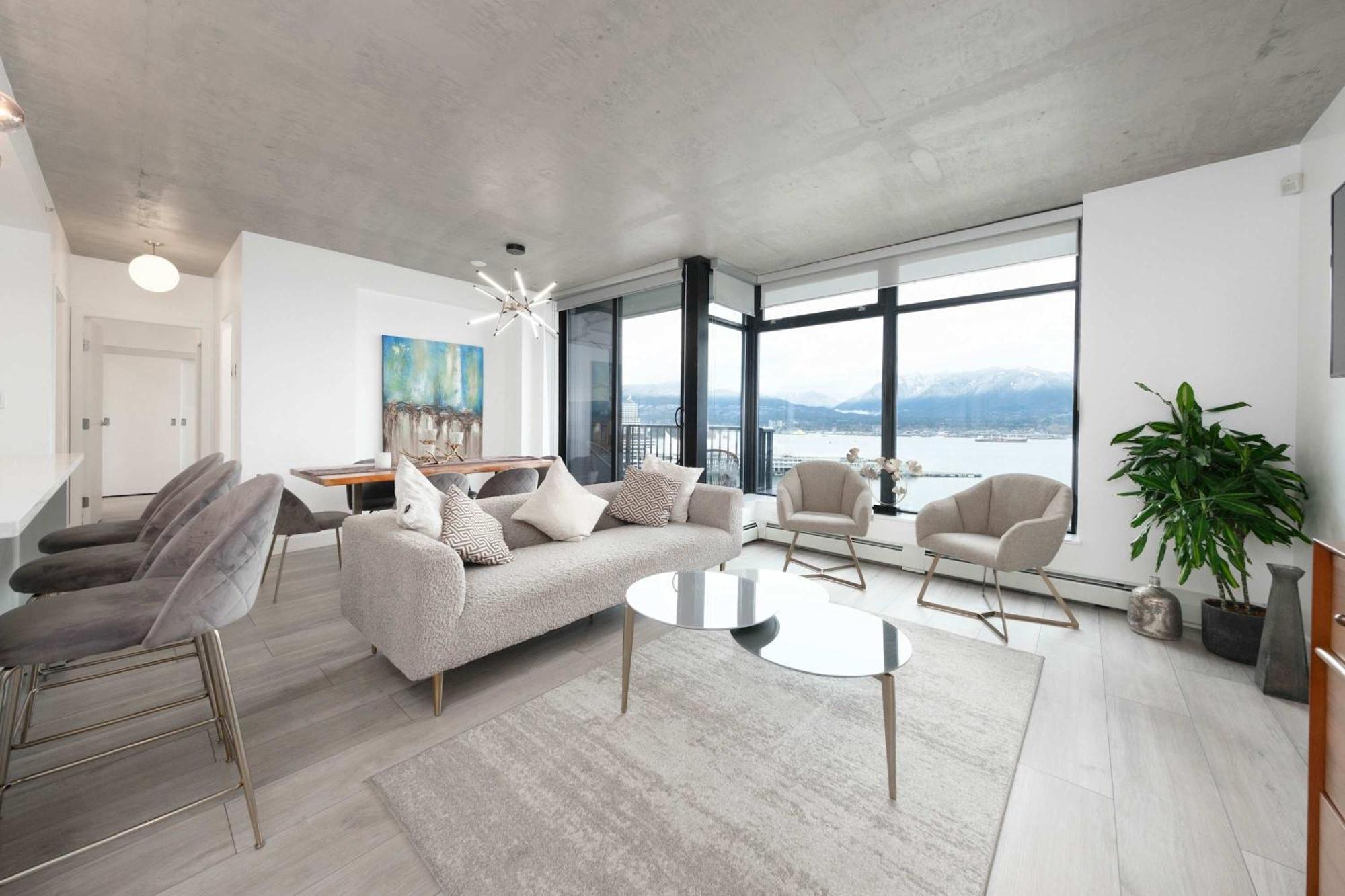 Apartment Modern Downtown With Stunning Water Views Vancouver