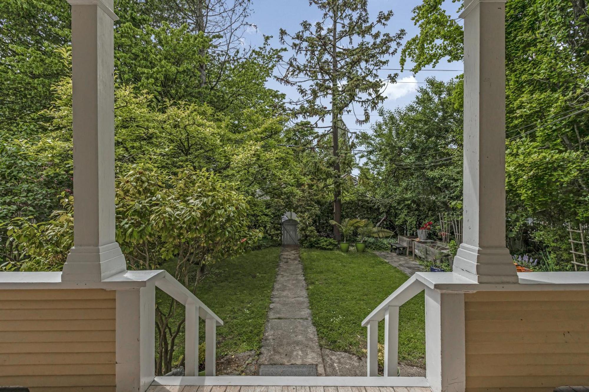The Queen Elizabeth Park Holiday home *