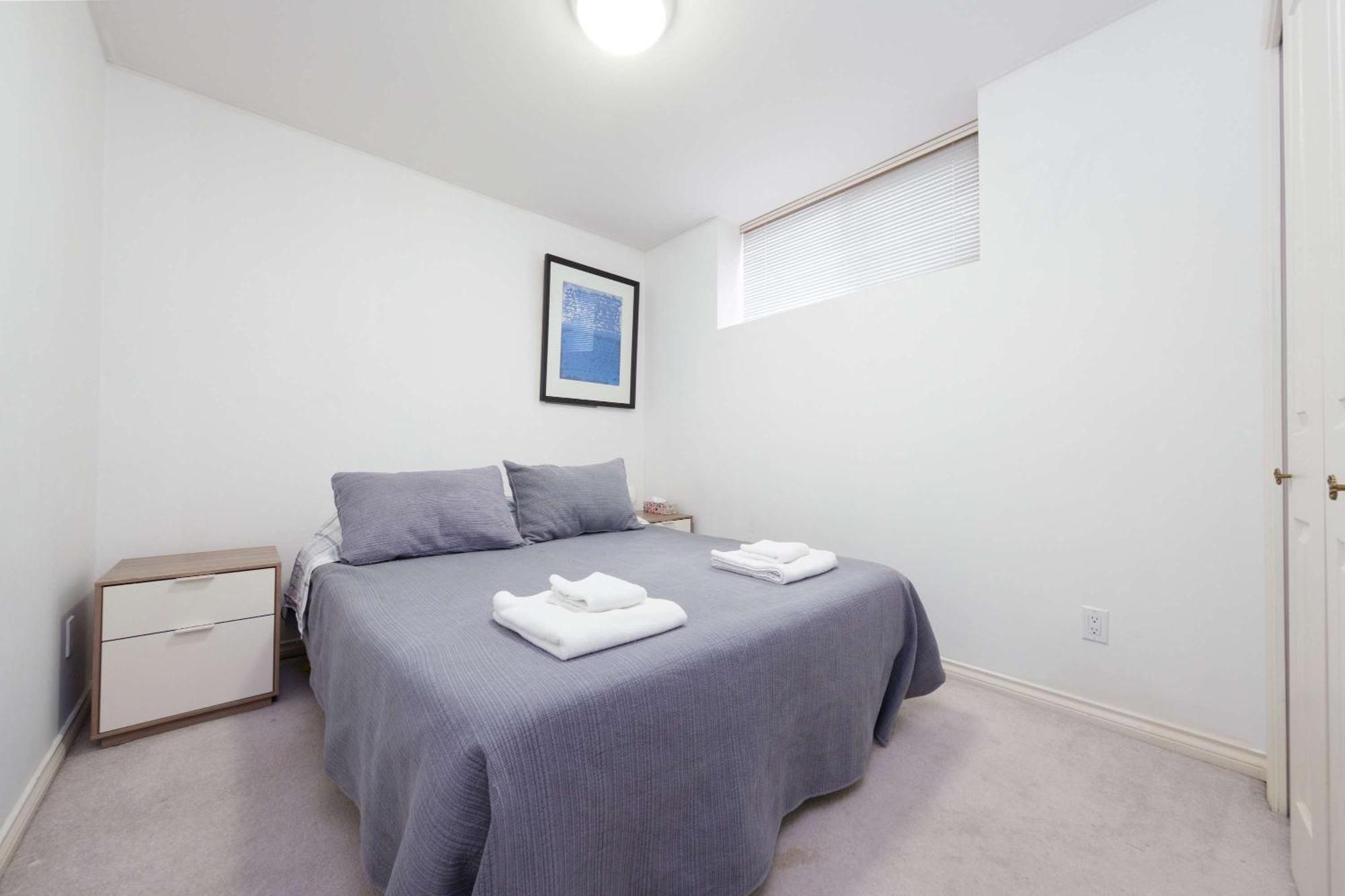 2 Bedroom Basement In * Vancouver