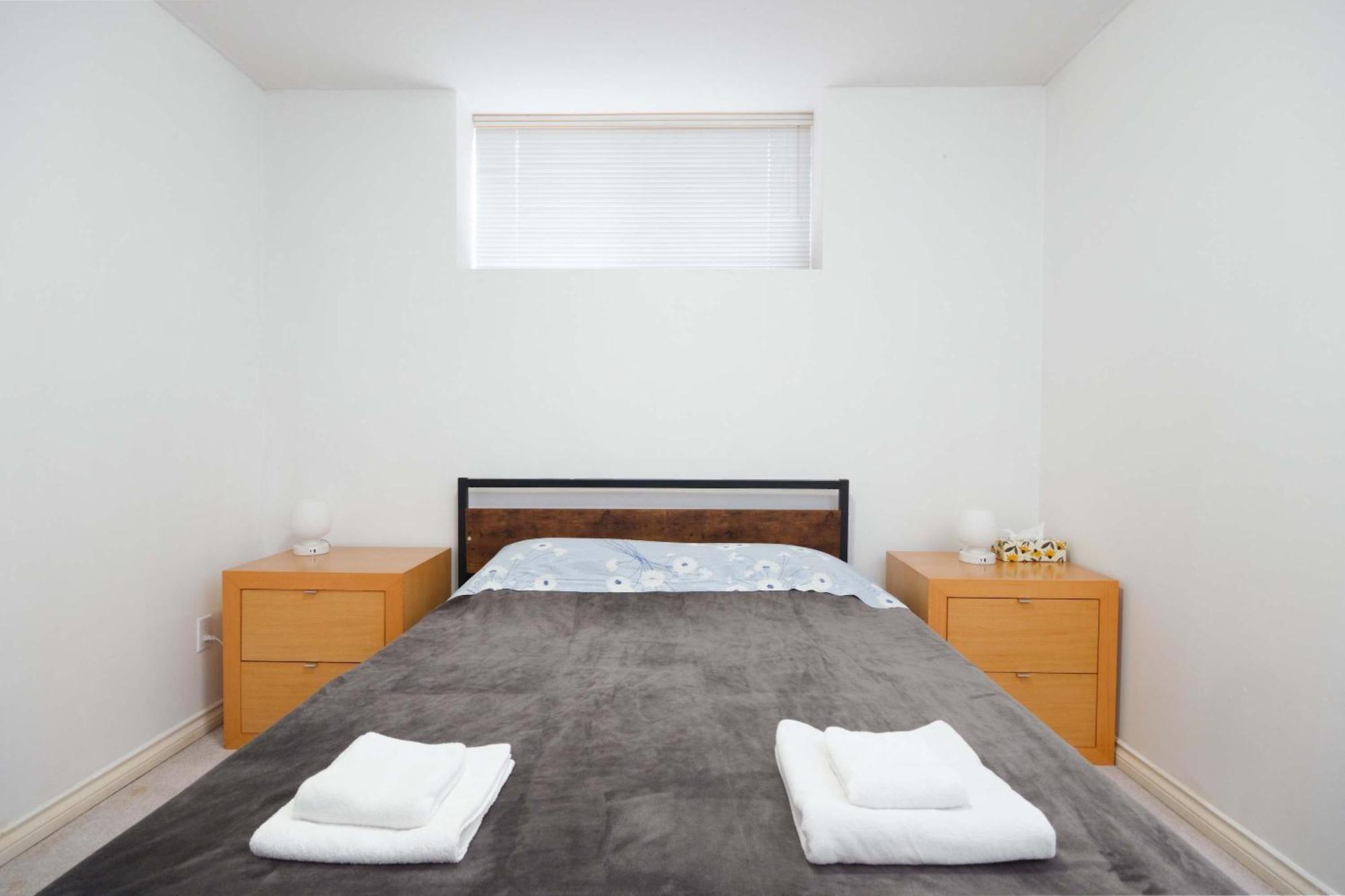 Apartment 2 Bedroom Basement In