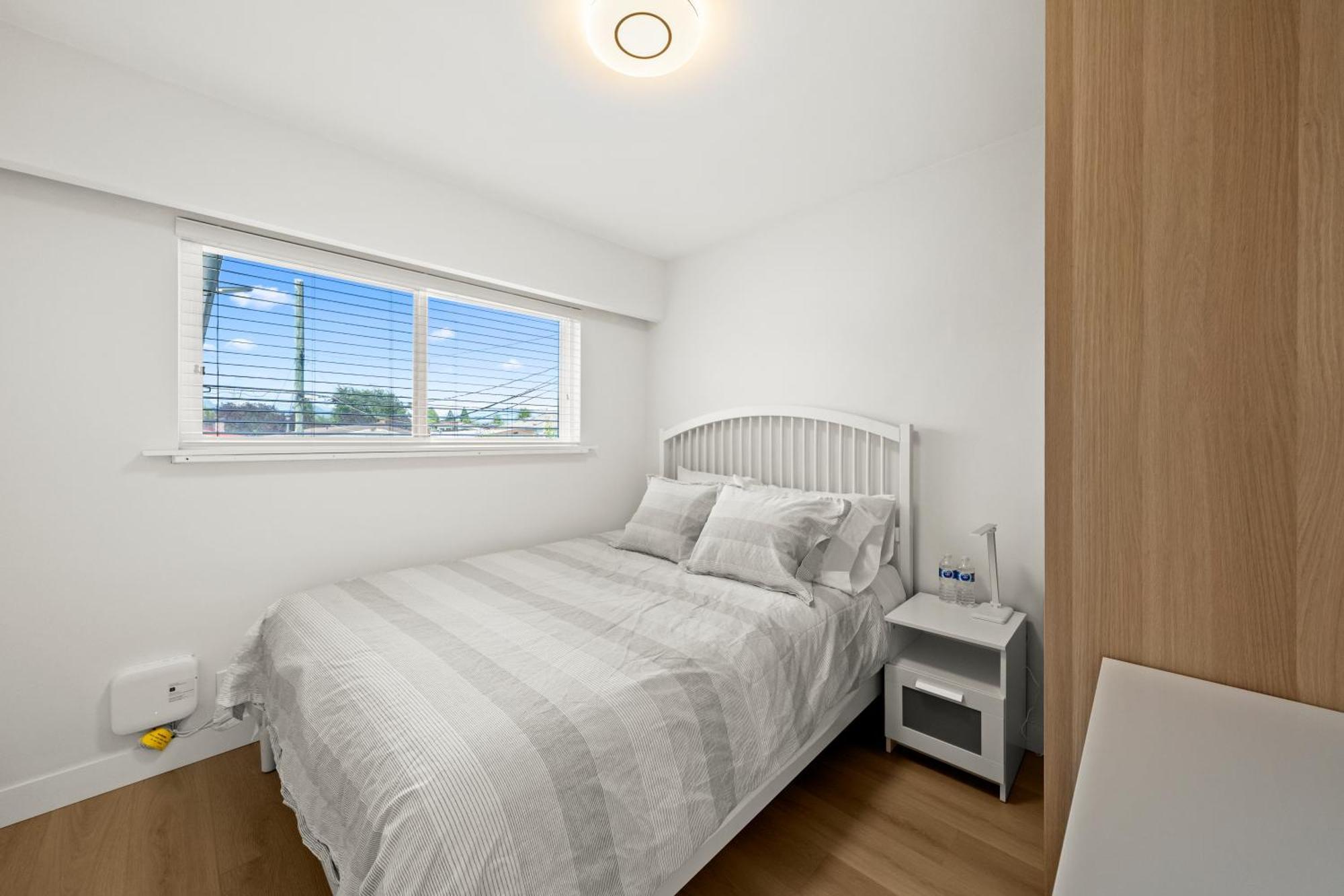 Homestay Cozy 3br Retreat 2 Free Parking Ac King Bd *