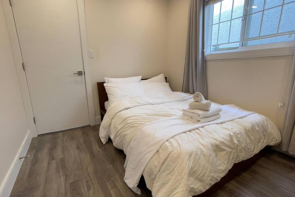 Apartment Modern Spacious 1br Minutes Away From Main St