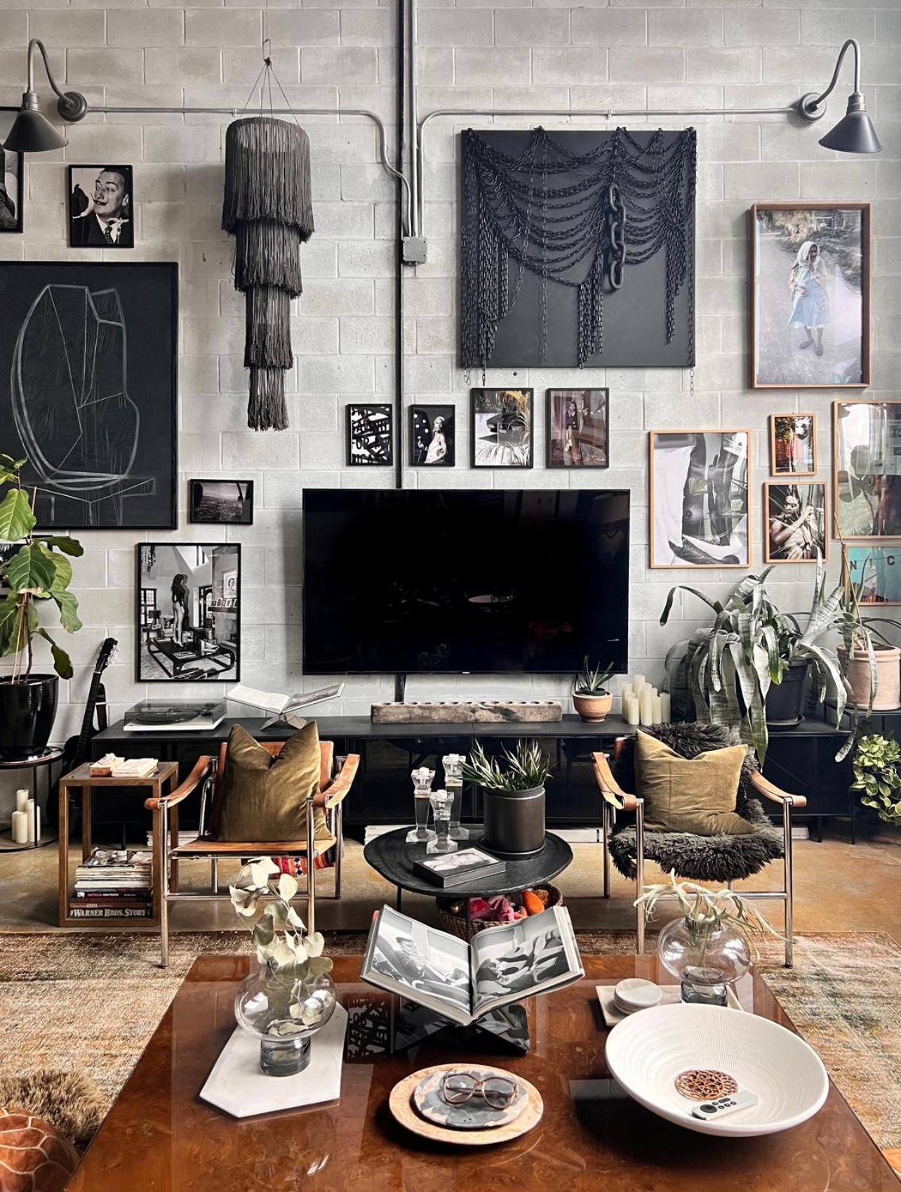 Apartment Elevated, Eclectic 2 Bedroom Loft In Vancouver