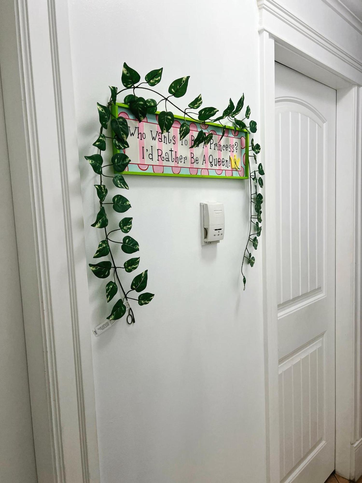 Two Bedrooms- A Warm House * Vancouver