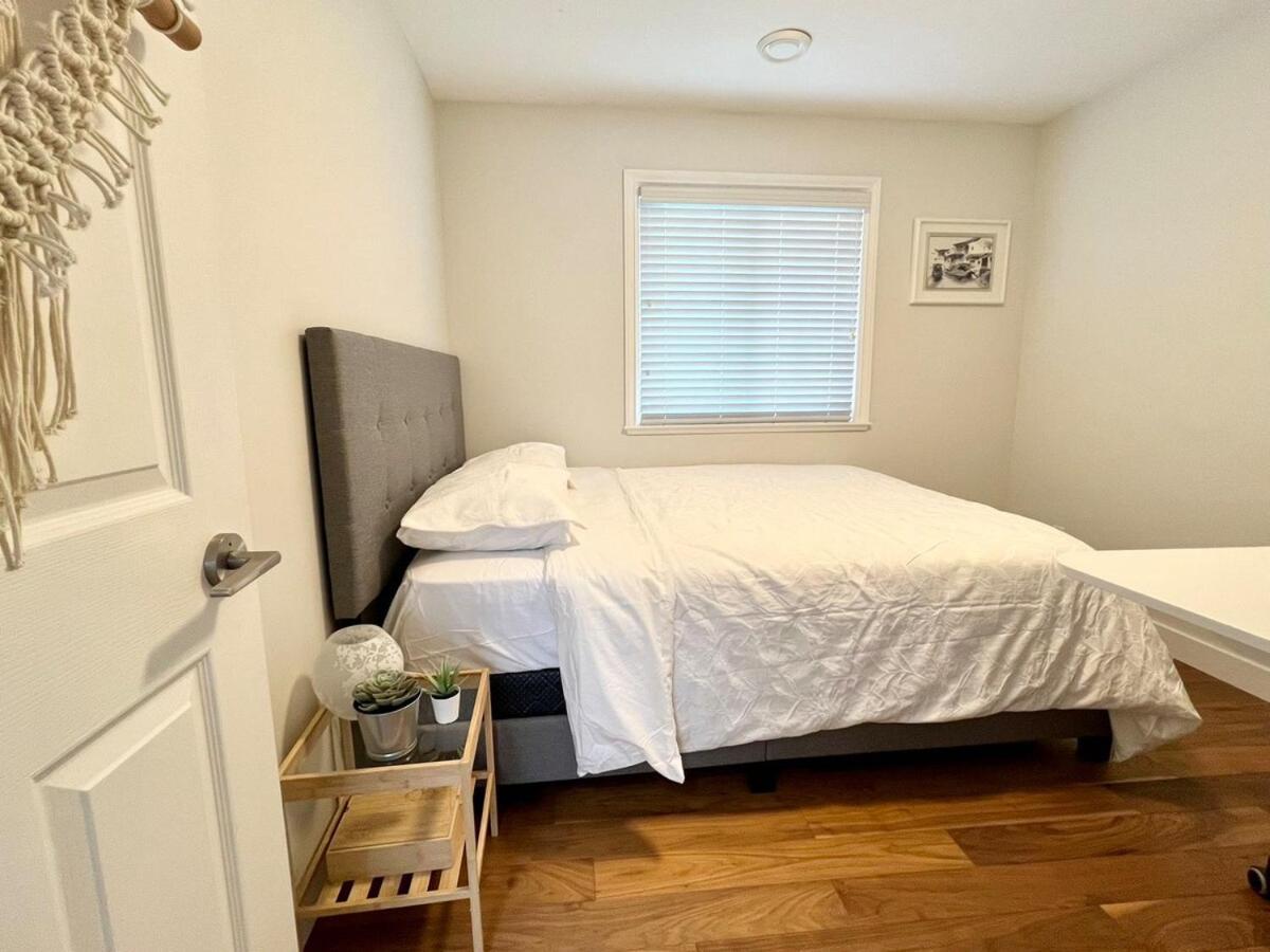 Holiday home Adorable 4b House-vancouver West Free Parking *