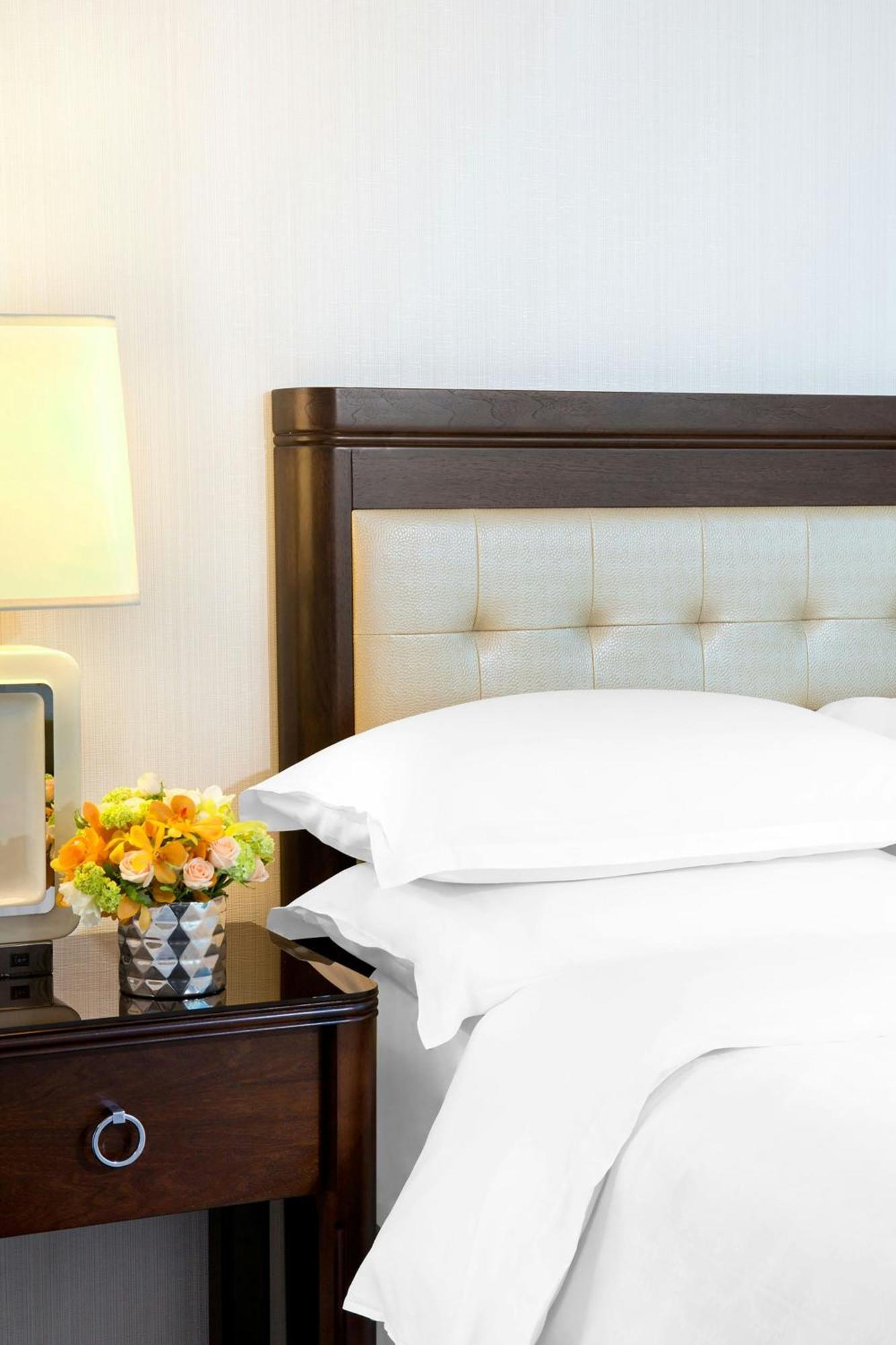 Sheraton Centre Hotel