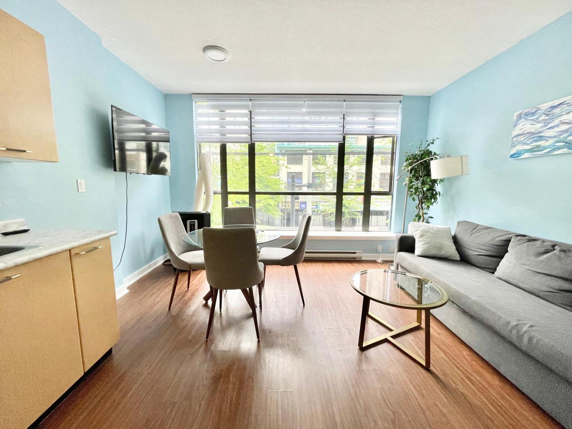 Downtown 1br At Granville Strip Near Bay *