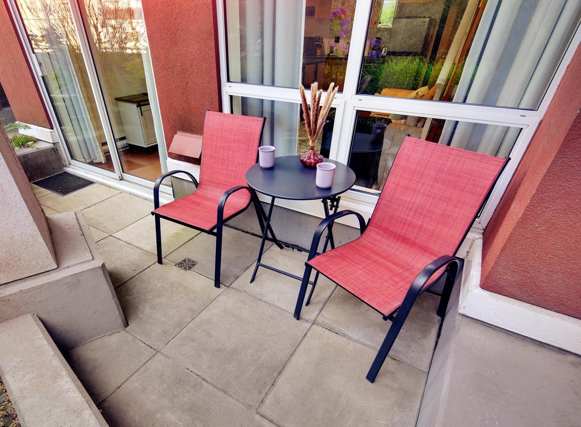 Apartment Stylish Two-story Loft With Rooftop Deck *