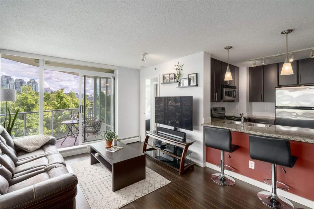 Rogers Arena With Pool Jacuzzi & Sauna Apartment *