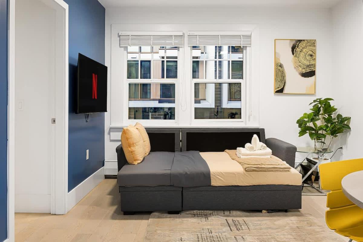 Apartment Stylish Near Restaurants & Amenities Vancouver