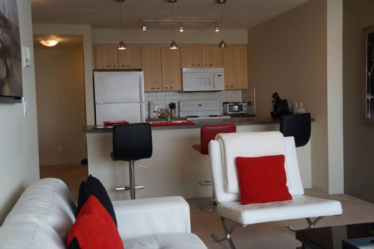 Charming Upper-level 3-bedroom House On Beatrice * Vancouver