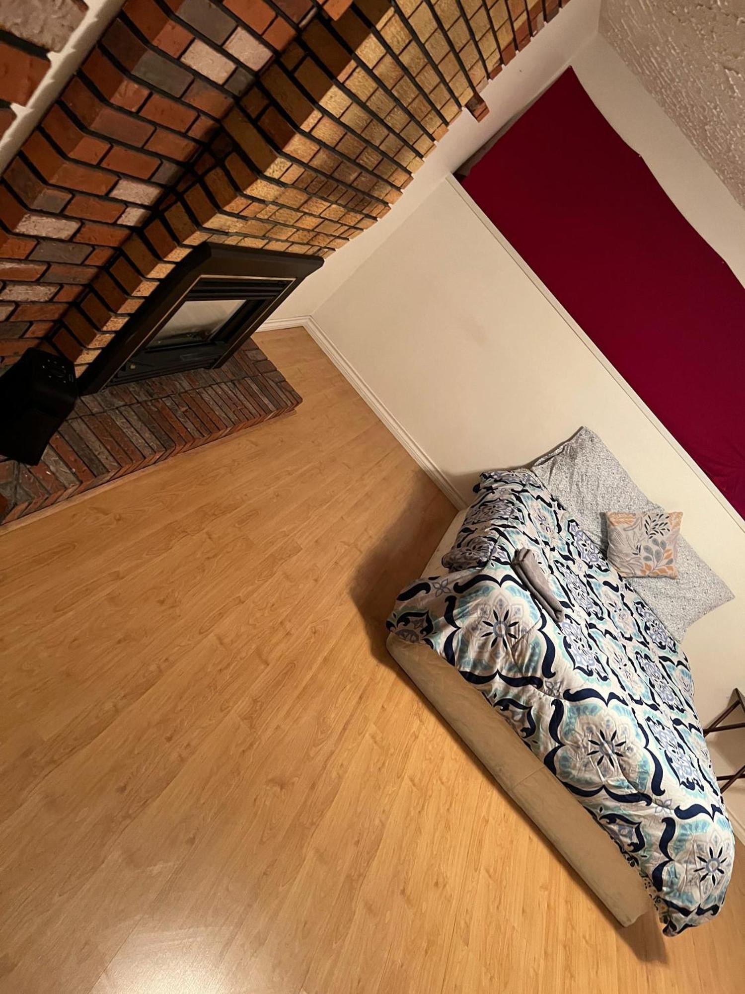 Guildford - Metro Homestay