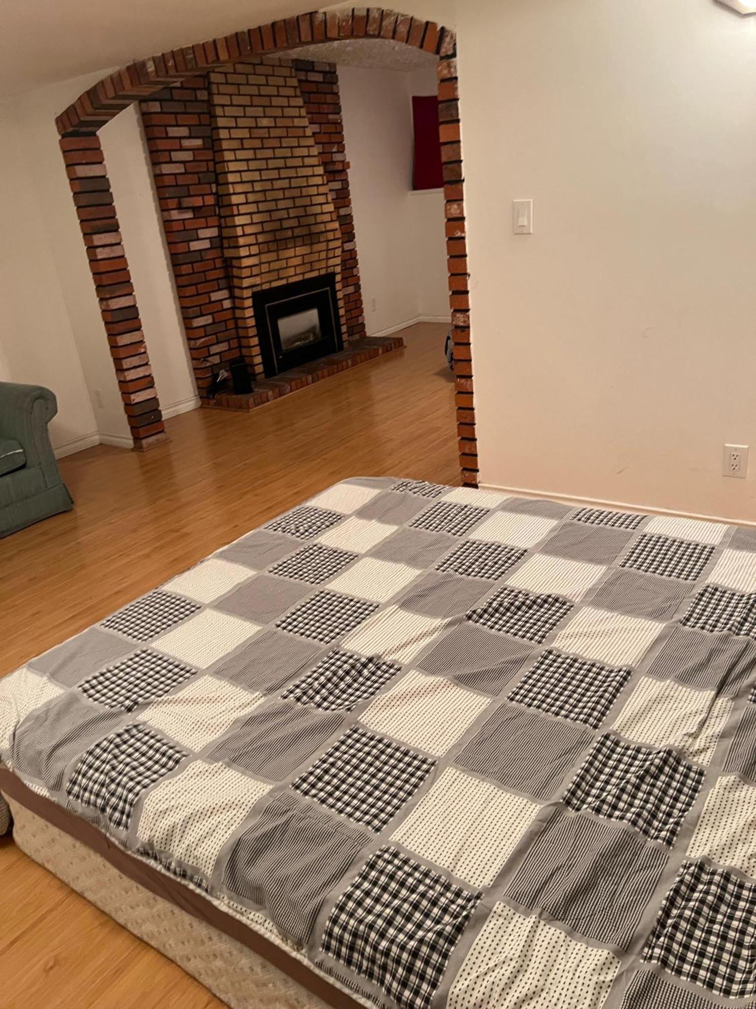 Homestay Guildford - Metro