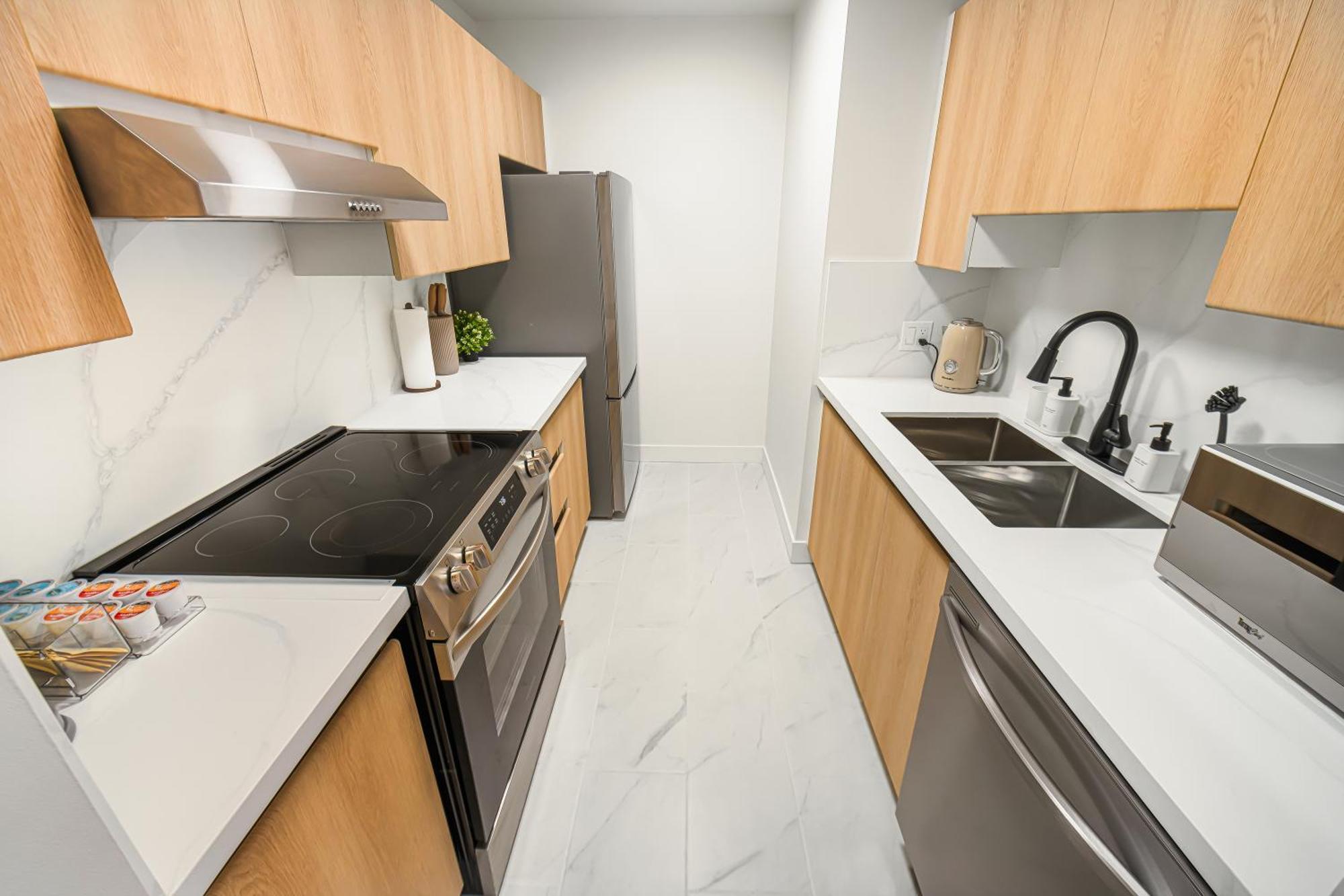 Apartment Modern & Cozy In The Heart Of Downtown Vancouver