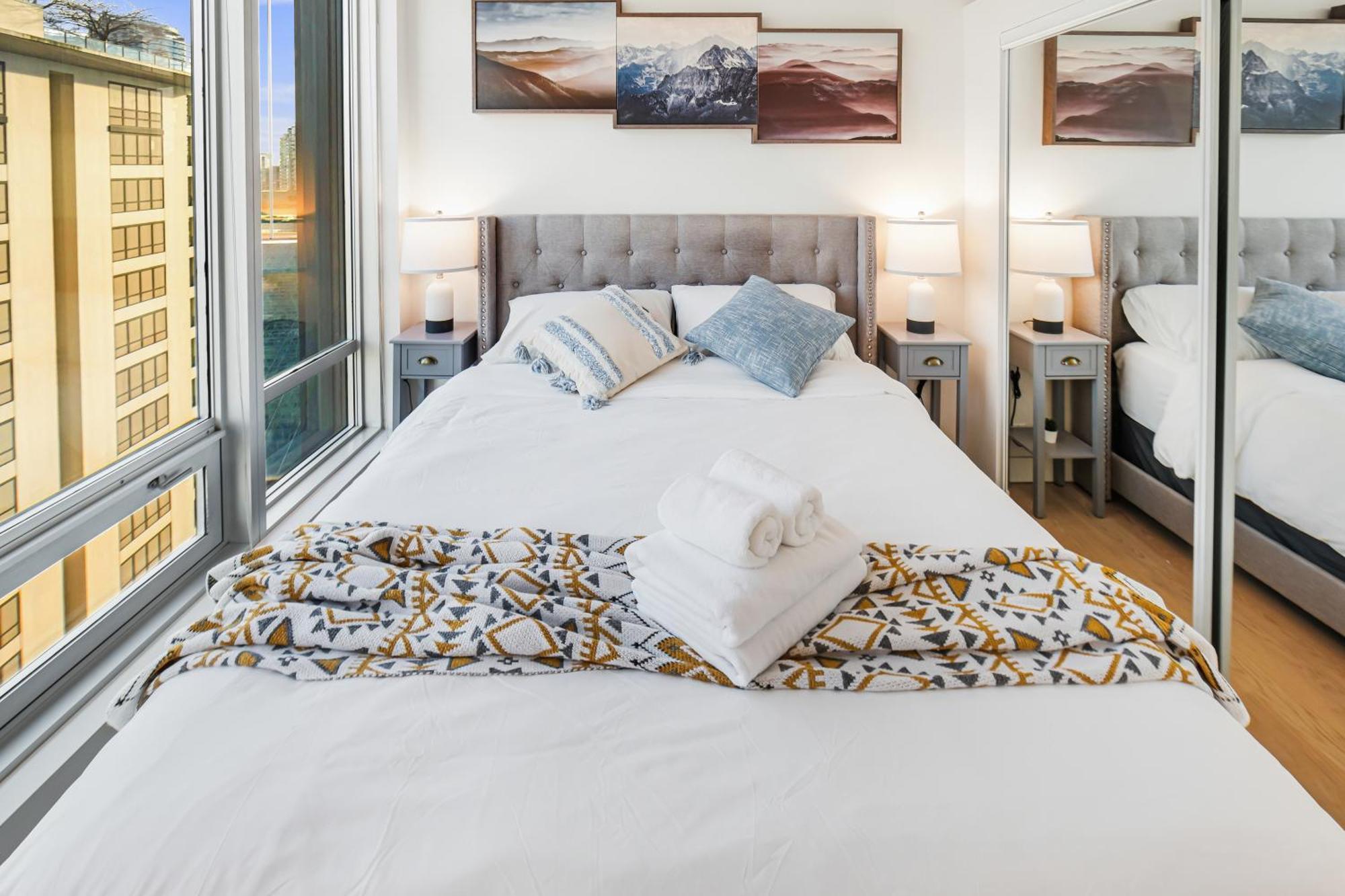 Apartment Modern & Cozy In The Heart Of Downtown *