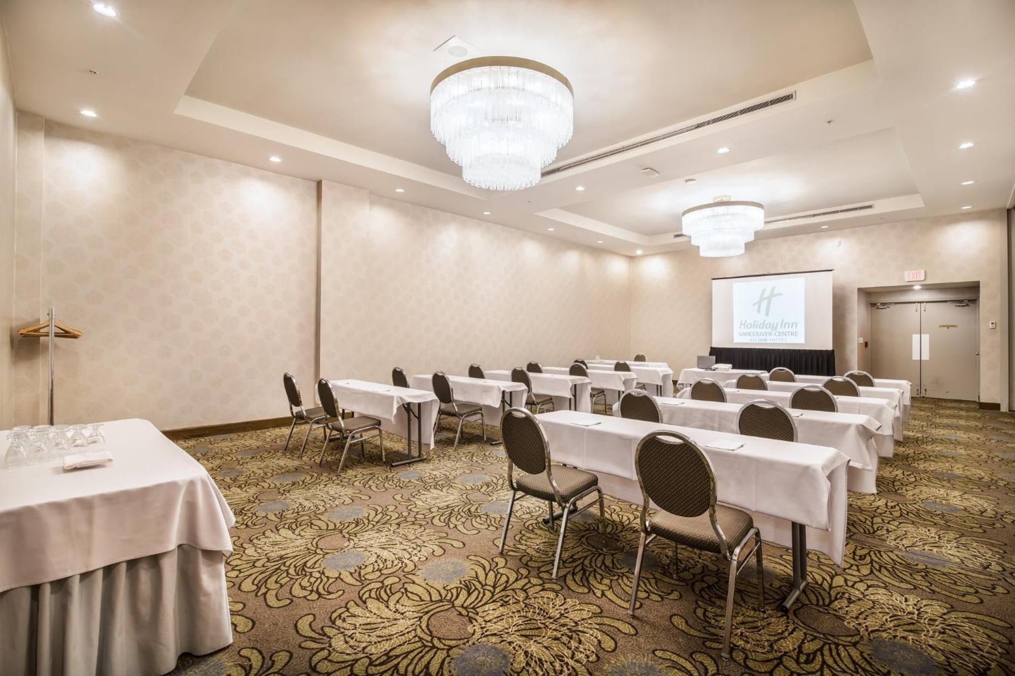 Hotel Vancouver-centre Broadway By Ihg Vancouver