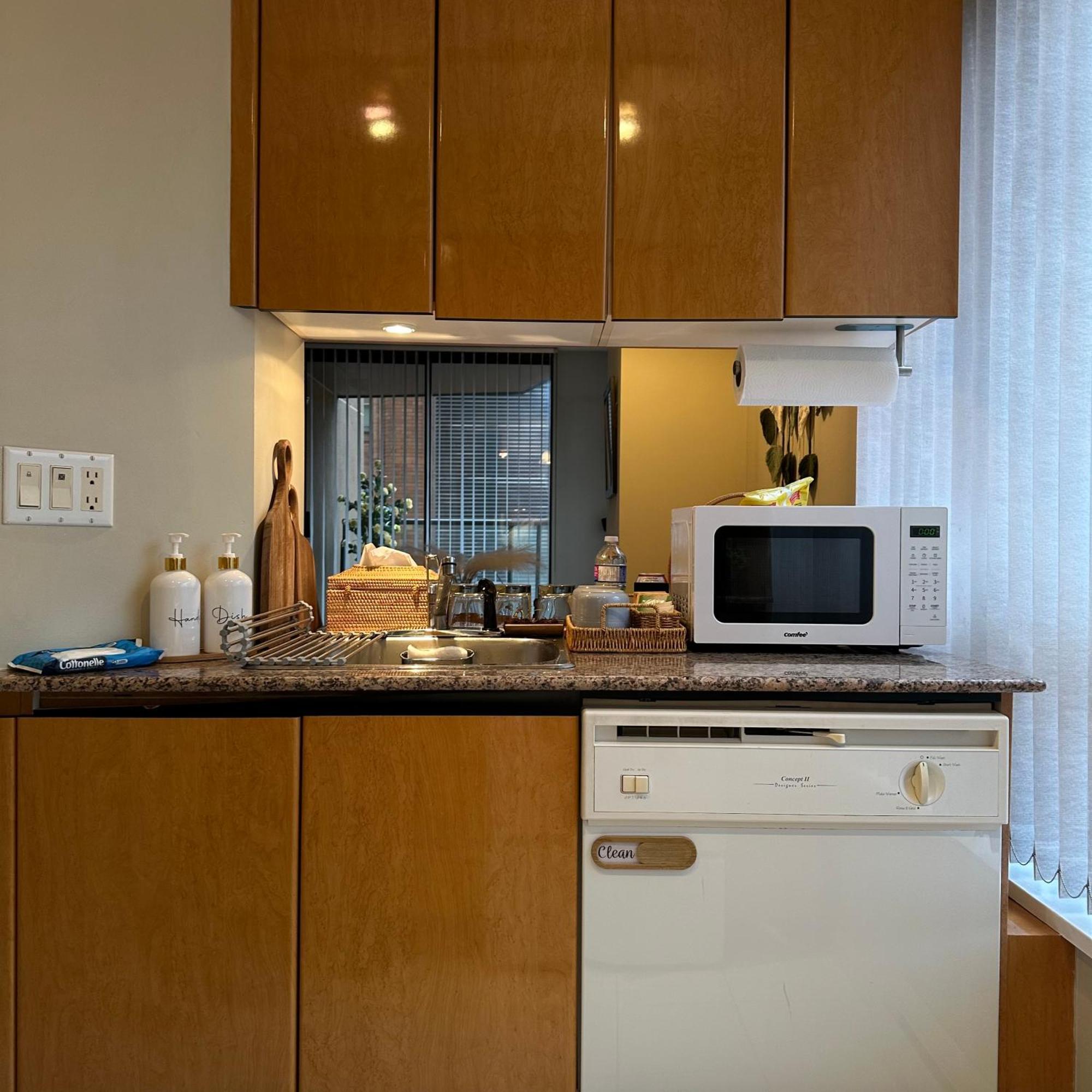 Apartment Amazing At Location *